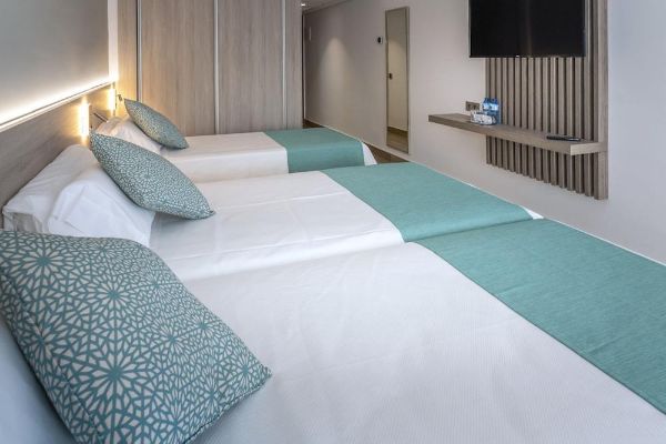 Casablanca Playa Hotel & Suites (Salou)